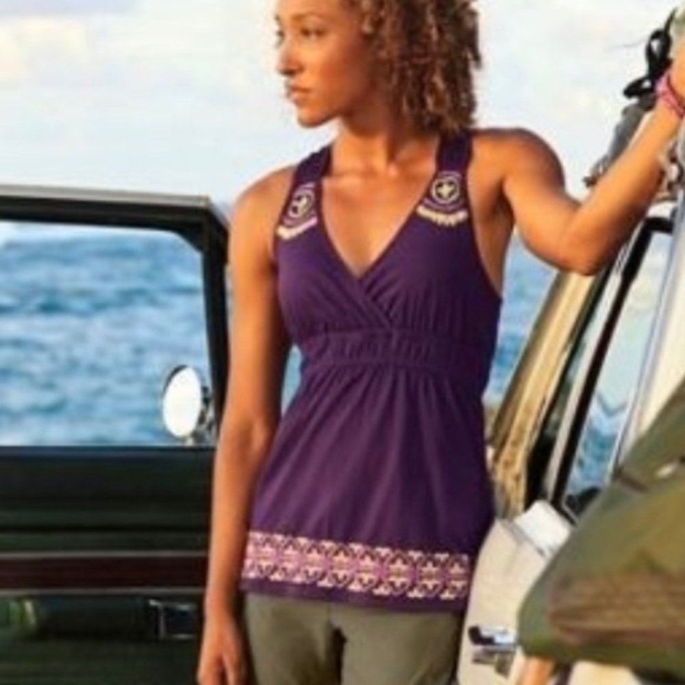 LIKE NEW! Athleta Yantra Surya Organic Embroidered Tank Top